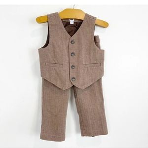 Janie and Jack Toddler Boys Brown Herringbone Vest and Pants Set. 18- 24 Months
